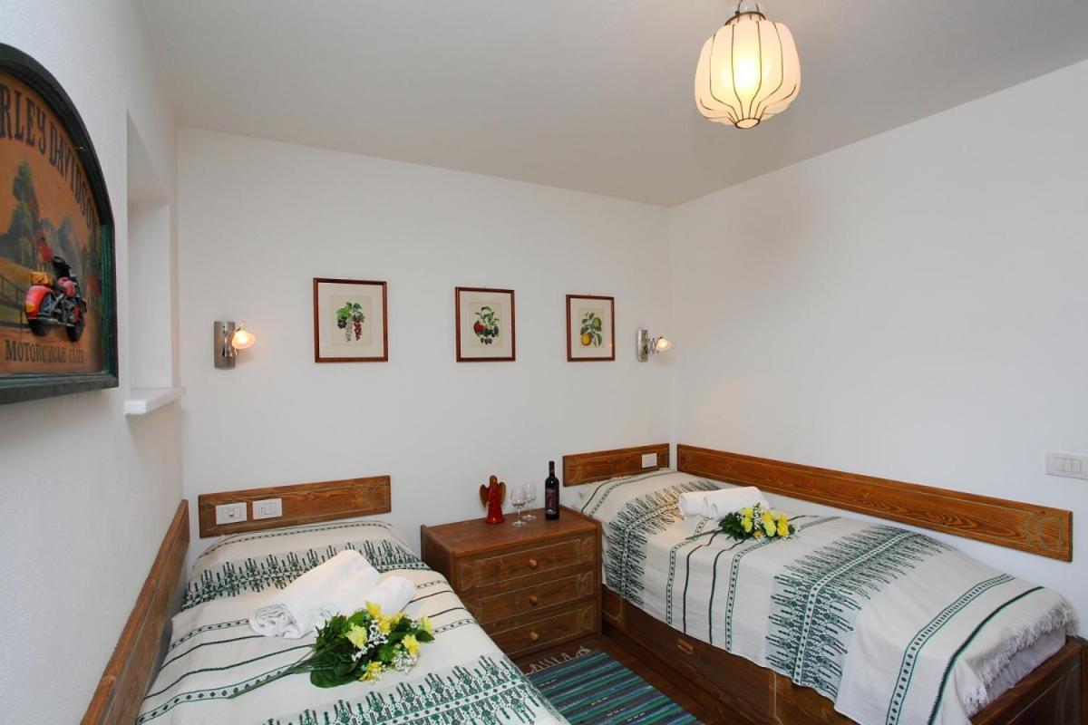 Ski Holidays Apartments Ливиньо Экстерьер фото