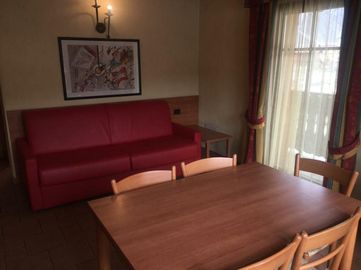 Ski Holidays Apartments Ливиньо Экстерьер фото
